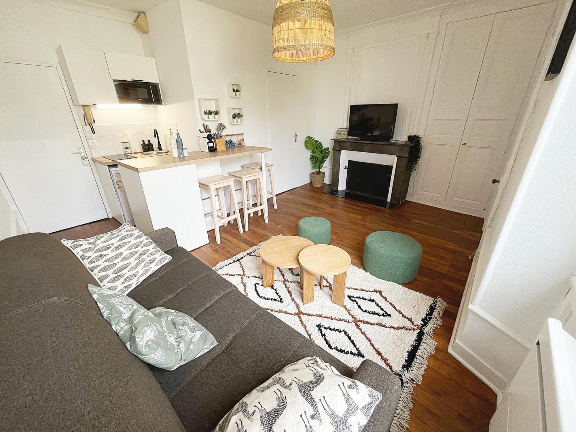 Le Cocon Angevin Apartment Анже Екстериор снимка