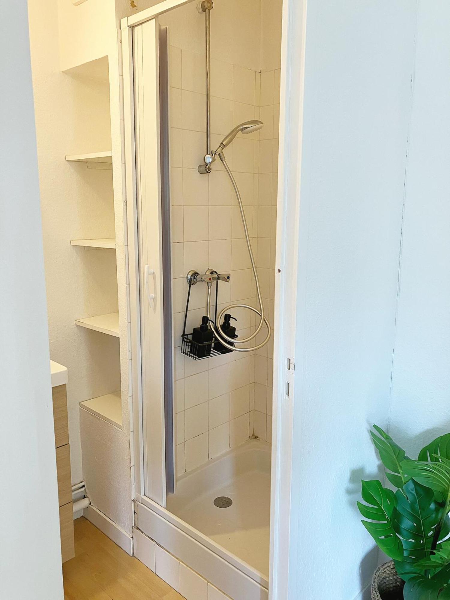 Le Cocon Angevin Apartment Анже Екстериор снимка